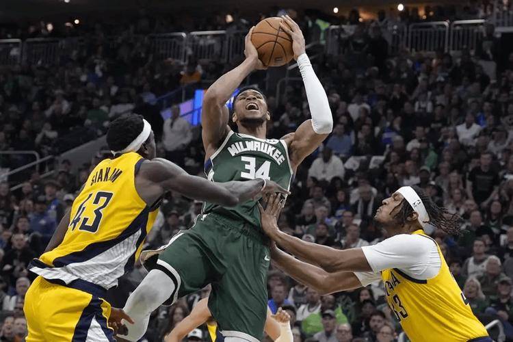 土耳其男篮力克凯尔特人B队,费沃斯爆发神勇 土耳其男篮力克凯尔特人B队,费沃斯爆发神勇